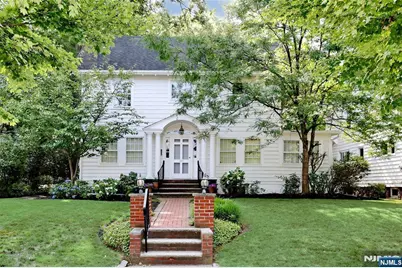 153 Glenwood Avenue, Leonia, NJ 07605 - Photo 2