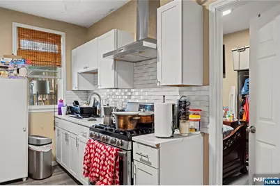 109 Lyon Street, Paterson, NJ 07524 - Photo 10