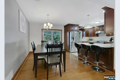 15-10 Mandon Place, Fair Lawn, NJ 07410 - Photo 6