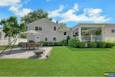 15-10 Mandon Place, Fair Lawn, NJ 07410 - Photo 34