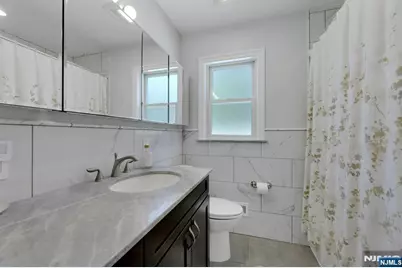 15-10 Mandon Place, Fair Lawn, NJ 07410 - Photo 22