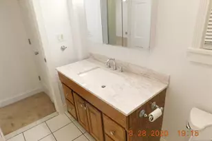 186 Elm Ave 1st Fl, Teaneck Township, NJ 07666 - Photo 6