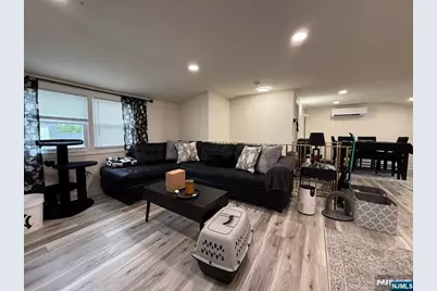 51 Echo Place 2nd Fl #2nd fl, Elmwood Park, NJ 07407 - Photo 4