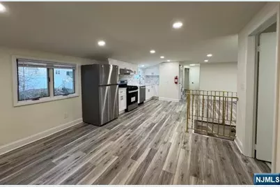 51 Echo Place 2nd Fl #2nd fl, Elmwood Park, NJ 07407 - Photo 22