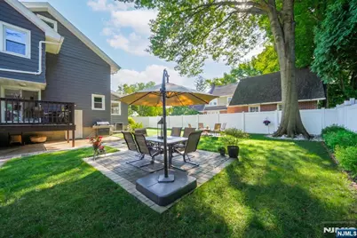 256 Van Buren Avenue, Teaneck Township, NJ 07666 - Photo 40