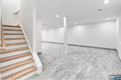295 Georgian Drive, Paramus, NJ 07652 - Photo 42
