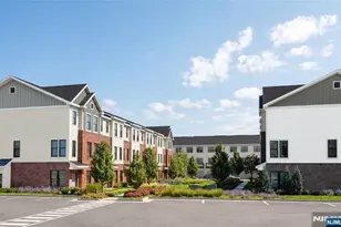 300 Sycamore Street 302, Kearny, NJ 07032 - Photo 2