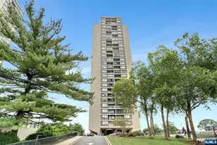5 Horizon Road 2102, Fort Lee, NJ 07024 - Photo 1