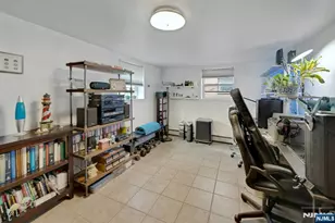 1527 10th St, Fort Lee, NJ 07024 - Photo 30