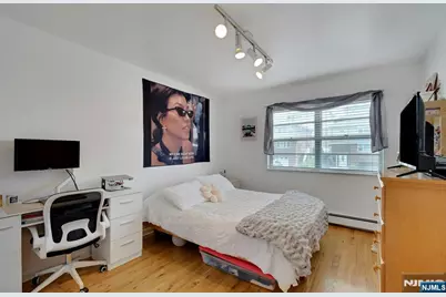 1527 10th Street, Fort Lee, NJ 07024 - Photo 10