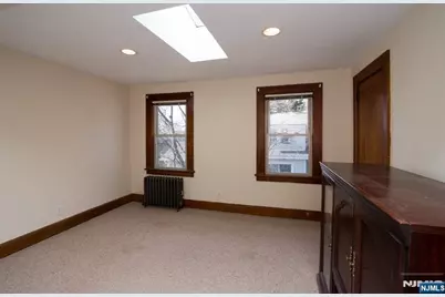 81 Savoy Place 2nd Floor #2nd Floor, Prospect Park, NJ 07508 - Photo 6