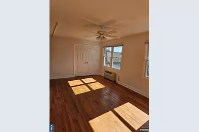 14-08 River Road A #A, Fair Lawn, NJ 07410 - Photo 10