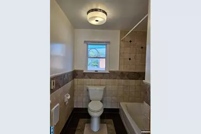 14-08 River Road A #A, Fair Lawn, NJ 07410 - Photo 12