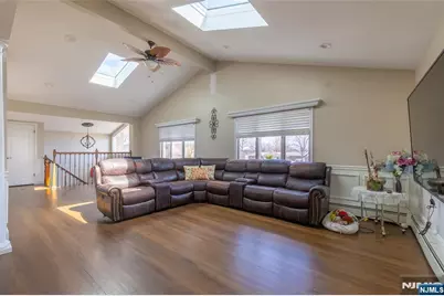 6 Livi Court 1 #1, Elmwood Park, NJ 07407 - Photo 6