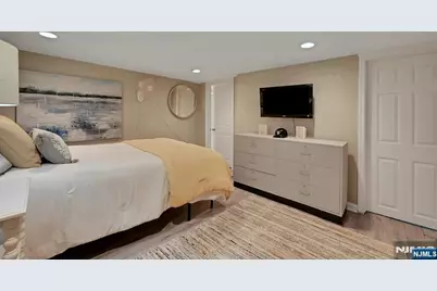 49 Washington Avenue, River Edge, NJ 07661 - Photo 28