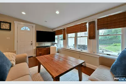 49 Washington Avenue, River Edge, NJ 07661 - Photo 20