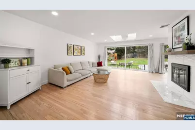 7 Wierimus Lane, Hillsdale, NJ 07642 - Photo 2