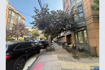 132 Monroe, Hoboken, NJ 07030 - Photo 8