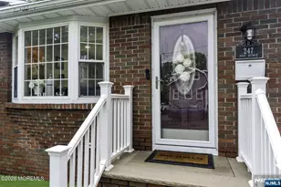 247 Post Ave, Lyndhurst Township, NJ 07071 - Photo 4