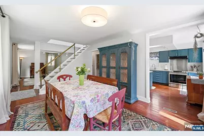 110 Truman Boulevard, Oakland, NJ 07436 - Photo 8