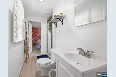 110 Truman Boulevard, Oakland, NJ 07436 - Photo 20