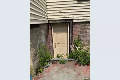 605 Park Avenue, East Orange, NJ 07017 - Photo 24