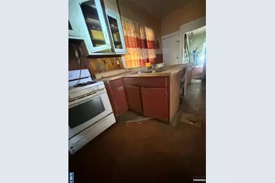605 Park Avenue, East Orange, NJ 07017 - Photo 16