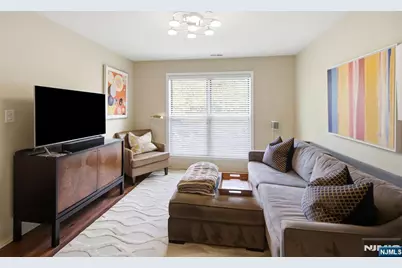 4 Squire Court, Englewood, NJ 07631 - Photo 10