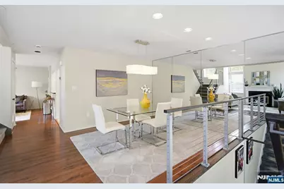 4 Squire Court, Englewood, NJ 07631 - Photo 2