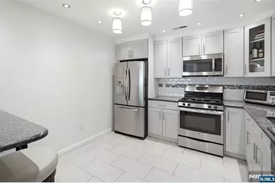 4 Squire Court, Englewood, NJ 07631 - Photo 12