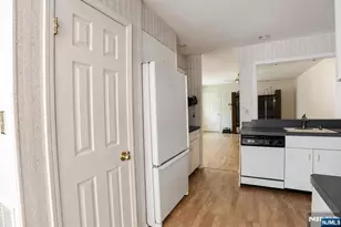 96 Easedale Rd, Wayne, NJ 07470 - Photo 12