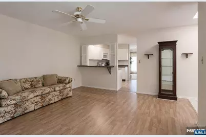 96 Easedale Road, Wayne, NJ 07470 - Photo 6