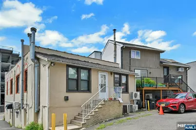 515 Main Street, Fort Lee, NJ 07024 - Photo 4
