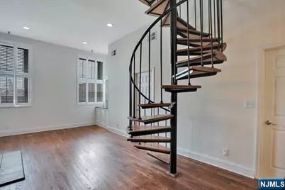 167 Wayne Street 403T #403T, Jersey City, NJ 07302 - Photo 10