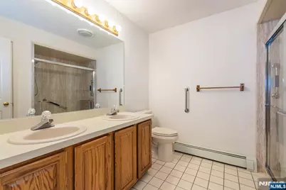 14 Hinchman Avenue, Wayne, NJ 07470 - Photo 12