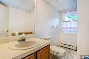 14 Hinchman Ave, Wayne, NJ 07470 - Photo 18