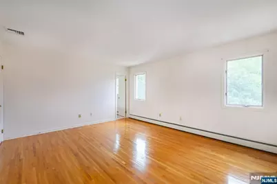 14 Hinchman Avenue, Wayne, NJ 07470 - Photo 10