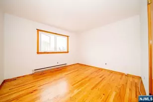 20 Lafayette St, Little Ferry, NJ 07643 - Photo 10