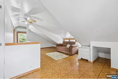 47 Kearney Street, Lyndhurst Township, NJ 07071 - Photo 22