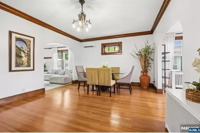 47 Kearney Street, Lyndhurst Township, NJ 07071 - Photo 4