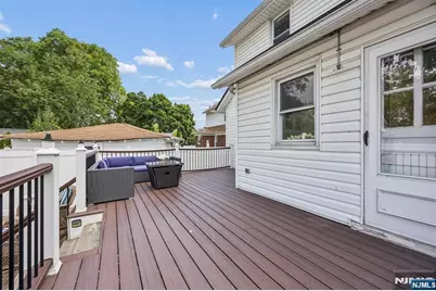47 Kearney Street, Lyndhurst Township, NJ 07071 - Photo 30