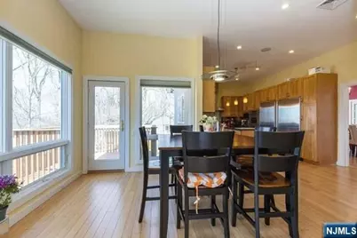 192 Stonehurst Drive, Tenafly, NJ 07670 - Photo 10