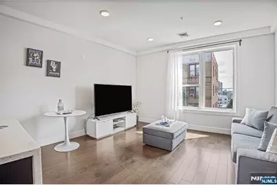 6401 Park Avenue 401 #401, West New York, NJ 07093 - Photo 2