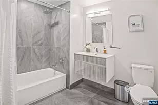 6401 Park Ave 401, West New York, NJ 07093 - Photo 14