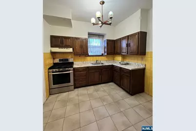 379 Liberty Avenue 1 #1, Jersey City, NJ 07307 - Photo 2