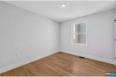 62 Hillside Avenue 1 #1, Newark, NJ 07108 - Photo 10