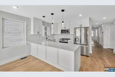 62 Hillside Avenue 1 #1, Newark, NJ 07108 - Photo 4