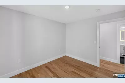 62 Hillside Avenue 1 #1, Newark, NJ 07108 - Photo 14
