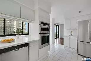 1512 Palisade Ave 5B, Fort Lee, NJ 07024 - Photo 8