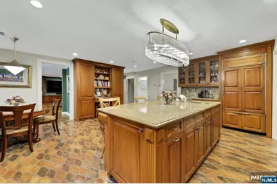 245 Allison Court, Englewood, NJ 07631 - Photo 12
